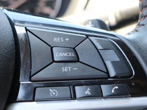 Used 2021 Nissan Altima 2.5 SR FWD image 11