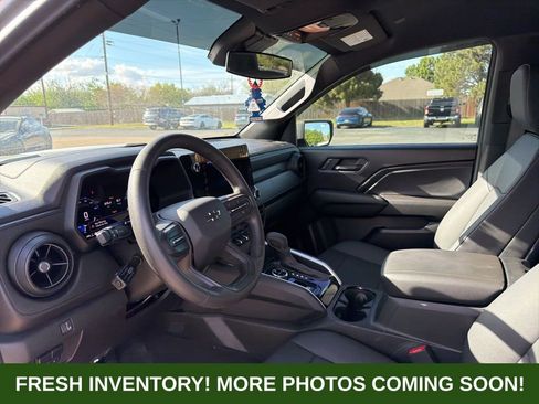 Used 2024 Chevrolet Colorado Trail Boss w/ Advanced Trailering Package image 8