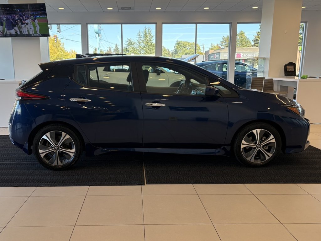 Used 2019 Nissan Leaf SV w/ Protection Package FWD image 6