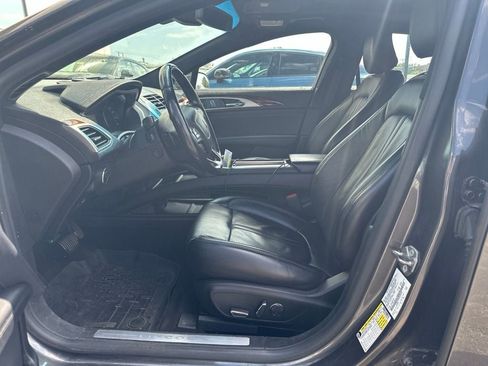Used 2020 Lincoln MKZ Reserve w/ Elements Package AWD/4WD image 12
