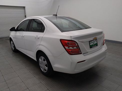 Used 2017 Chevrolet Sonic LS image 5