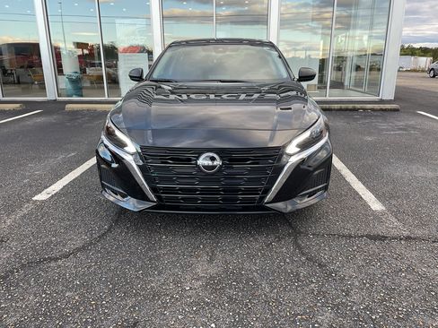 Certified 2025 Nissan Altima 2.5 S image 3