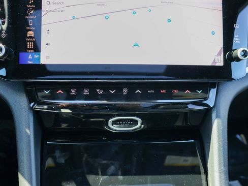 New 2026 Jeep Grand Cherokee L Limited w/ Limited Altitude Package image 26