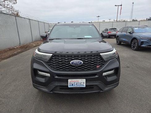 Used 2021 Ford Explorer ST w/ Equipment Group 401A image 2