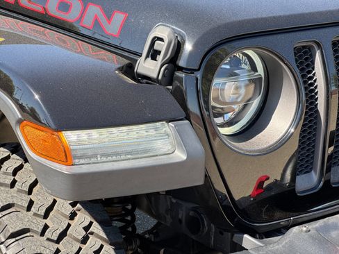 Used 2020 Jeep Wrangler Unlimited Rubicon AWD/4WD image 38