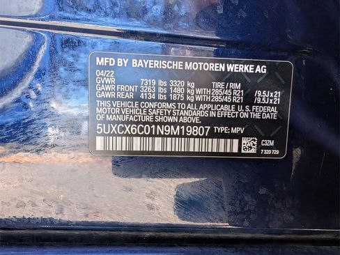 Used 2022 BMW X7 M50i image 36