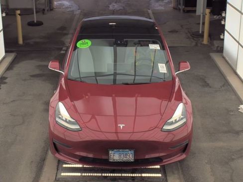 Used 2018 Tesla Model 3 Long Range image 2