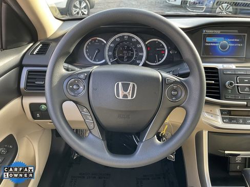 Used 2013 Honda Accord LX image 37