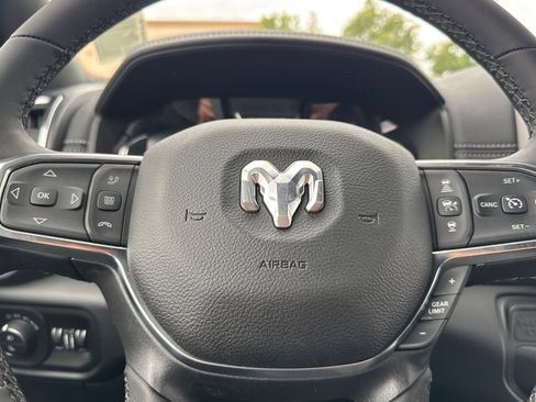 New 2026 RAM 2500 Laramie AWD/4WD image 22
