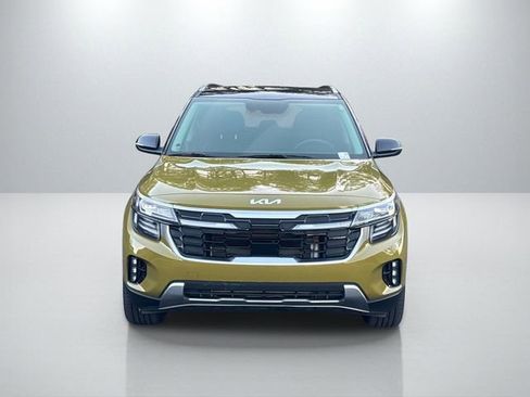 Certified 2024 Kia Seltos SX image 2