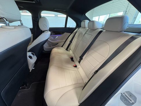 Used 2021 Mercedes-Benz C 300 4MATIC Sedan image 22