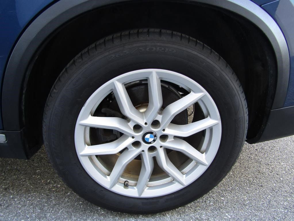 Used 2019 BMW X5 xDrive40i w/ Convenience Package AWD/4WD image 19