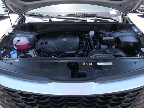 Used 2025 Kia Sportage LX FWD image 26
