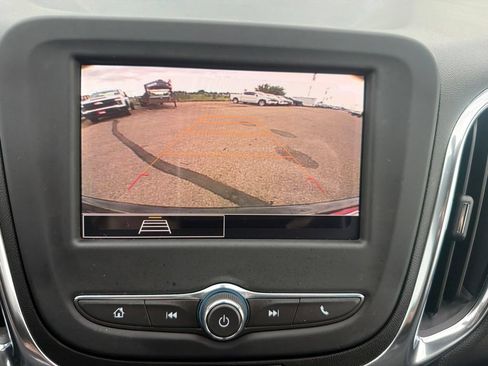 Certified 2022 Chevrolet Equinox LT FWD image 14