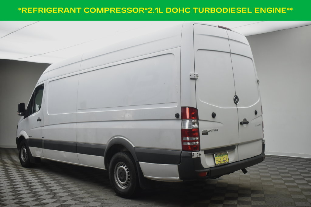 Used 2015 Mercedes-Benz Sprinter 2500 image 4