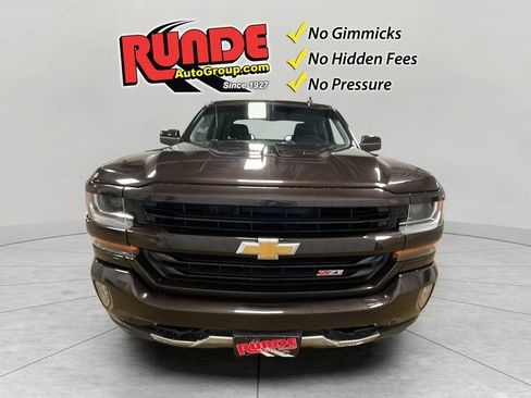 Used 2018 Chevrolet Silverado 1500 LT w/ All Star Edition image 9