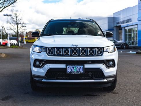 Used 2026 Jeep Compass Limited AWD/4WD image 7