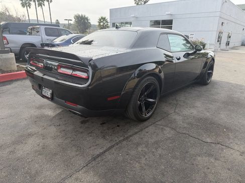 Used 2022 Dodge Challenger SRT Hellcat image 7