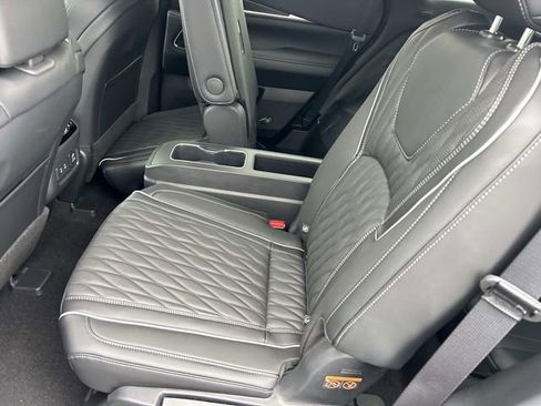 New 2026 INFINITI QX60 Autograph image 21