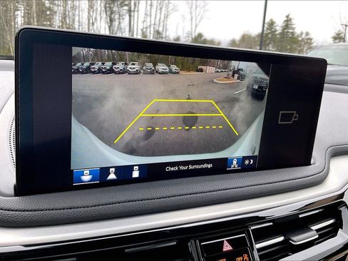 Certified 2025 Acura MDX SH-AWD image 23