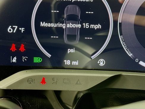 Certified 2025 Porsche Taycan image 13