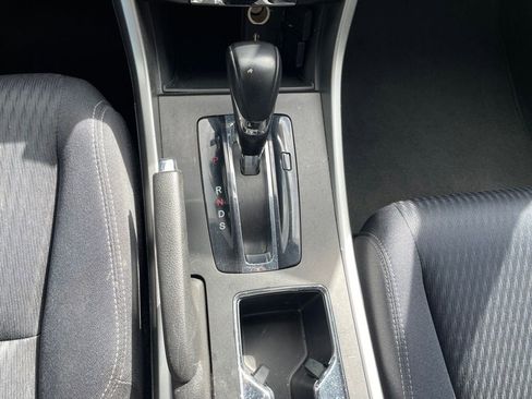 Used 2014 Honda Accord Sport image 13