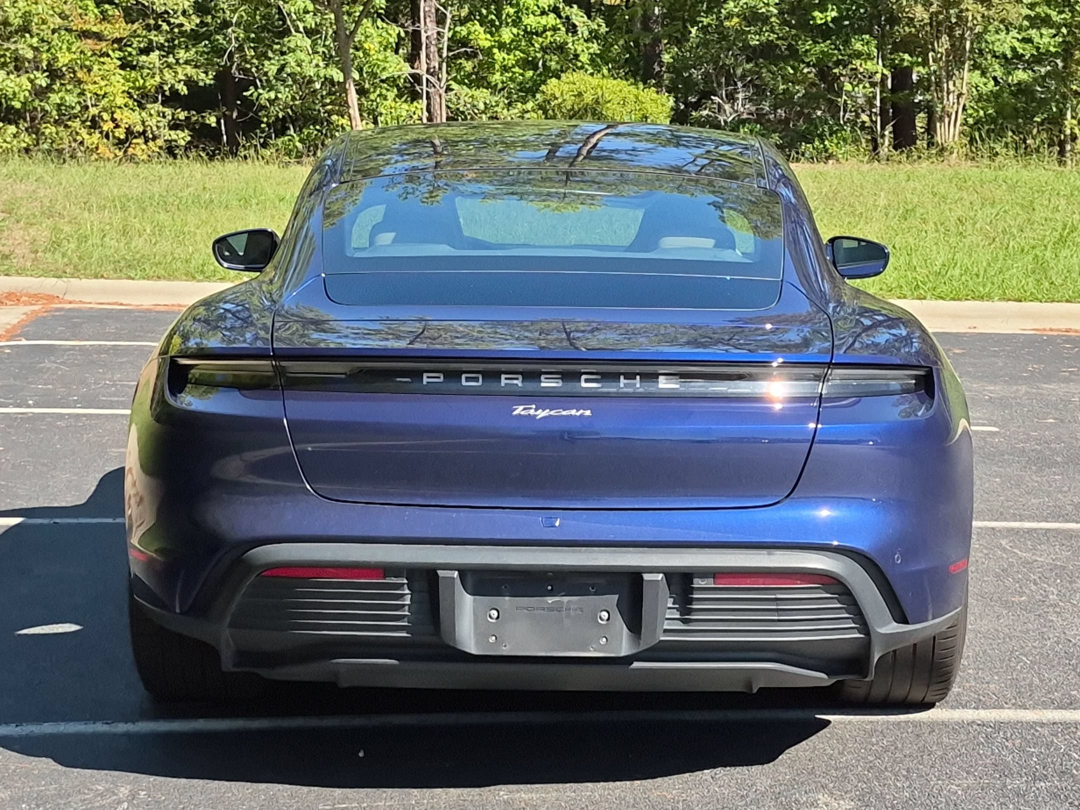 Certified 2022 Porsche Taycan RWD image 25