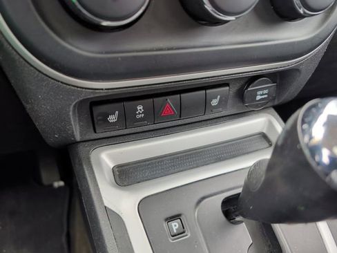 Used 2017 Jeep Compass High Altitude AWD/4WD image 24