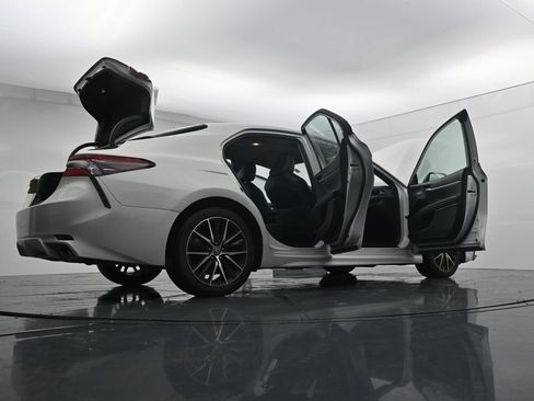 Used 2023 Toyota Camry SE FWD image 47