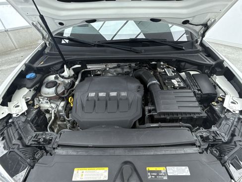 Used 2020 Audi Q3 2.0T Premium image 36