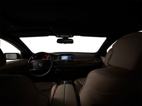 Used 2008 BMW 750Li image 14