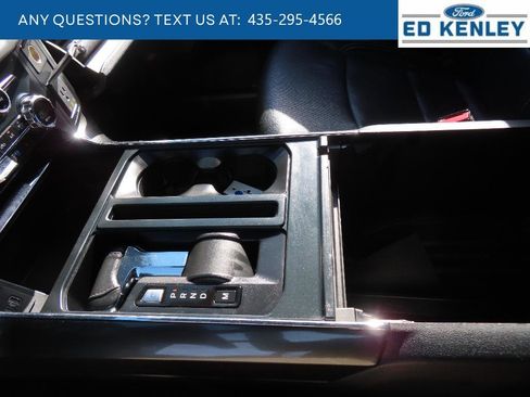 Used 2021 Ford F150 Lariat w/ Equipment Group 502A High image 18