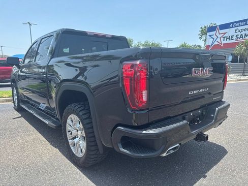 Used 2024 GMC Sierra 1500 Denali w/ Technology Package AWD/4WD image 4