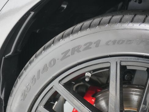 Used 2021 Maserati Levante GranSport image 35