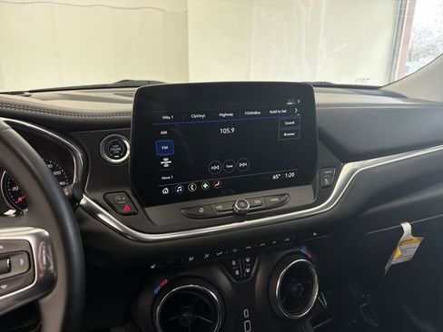 Used 2024 Chevrolet Blazer LT w/ Midnight/Sport Edition image 28