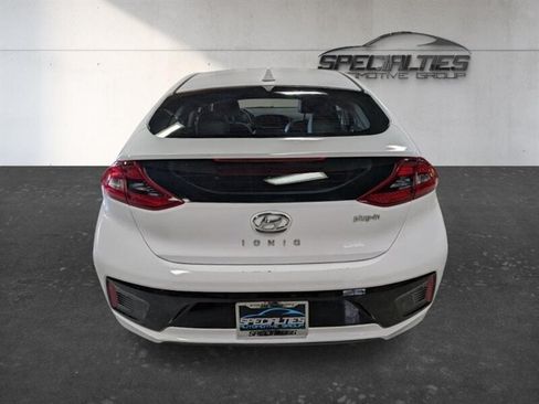 Used 2018 Hyundai Ioniq Limited FWD image 9