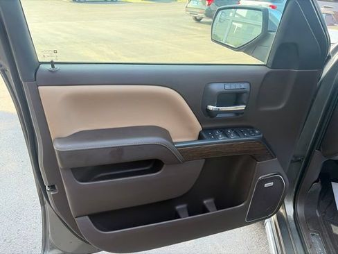Used 2018 GMC Sierra 1500 Denali w/ Denali Ultimate Package AWD/4WD image 10