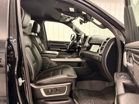 Used 2025 RAM 1500 Laramie w/ Night Edition AWD/4WD image 11