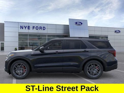 New 2025 Ford Explorer ST-Line w/ Premium Package image 4