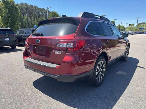 Used 2017 Subaru Outback 2.5i Limited image 5