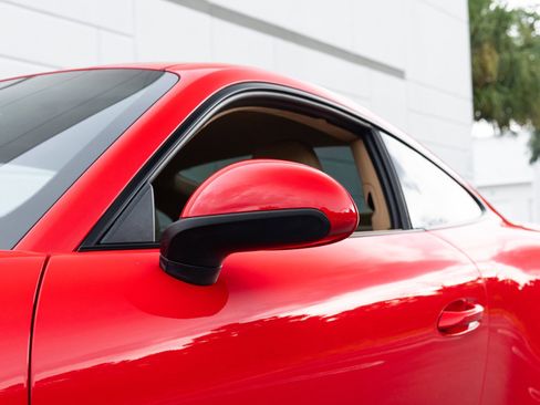 Used 2017 Porsche 911 Carrera RWD image 24