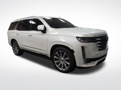 Certified 2022 Cadillac Escalade Premium Luxury Platinum AWD/4WD image 7