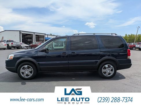 Used 2005 Pontiac Montana SV6 w/ Premium Seating Package AWD/4WD image 6