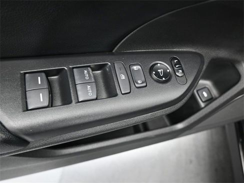Used 2020 Honda Civic Touring image 13