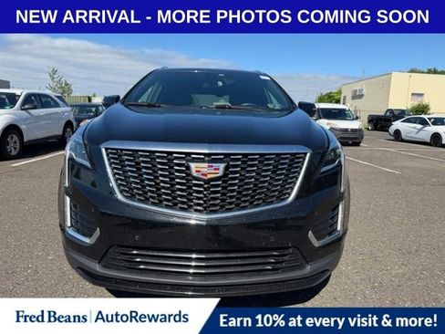 Used 2023 Cadillac XT5 Luxury FWD image 2