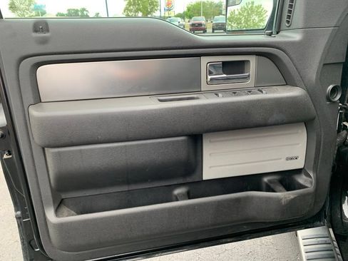 Used 2014 Ford F150 FX4 w/ Equipment Group 402A Luxury AWD/4WD image 34