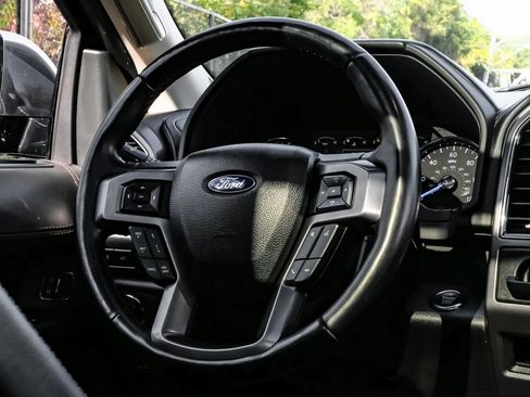 Used 2021 Ford Expedition Max Platinum image 17