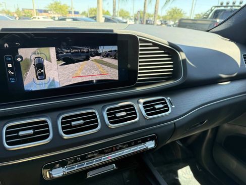 Certified 2025 Mercedes-Benz GLE 350 4MATIC image 26