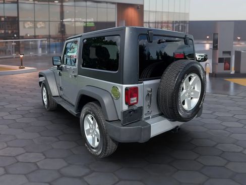 Used 2015 Jeep Wrangler Sport w/ Quick Order Package 23S AWD/4WD image 9