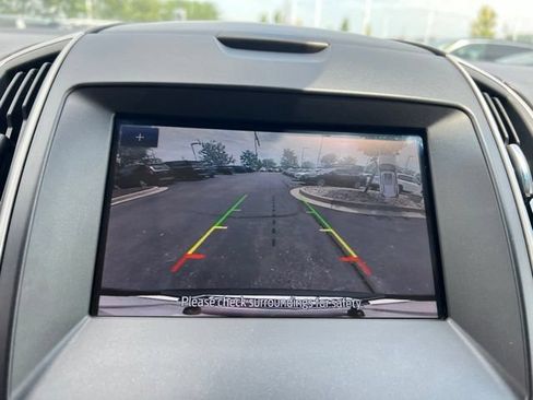 Used 2019 Ford Edge SEL w/ Equipment Group 201A AWD/4WD image 20